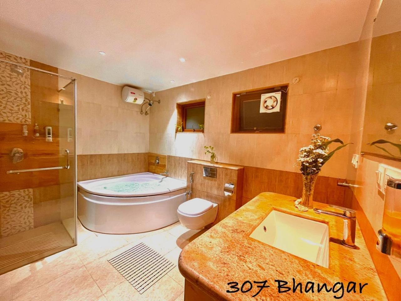 Beach Paradise Miramar Goa Panaji Exterior photo